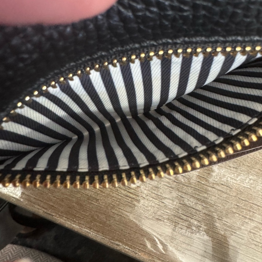 Kate spade crossbody bag like new - Picture 14 of 17